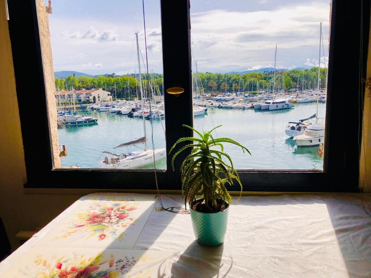 Petit Cocon Magnifique Vue Sur Marina Dans Le Golfe De Saint Tropez Apartment Коголен Екстериор снимка